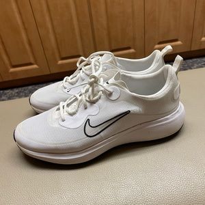 Women’s Nike Golf Shoes Size 9